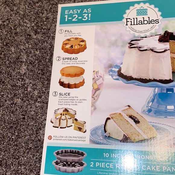 NIB Bakers Advantage Fillables 2 Piece cake pan. - Picture 2 of 4